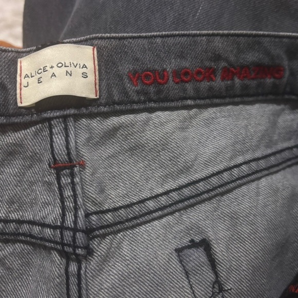 ALICE + OLIVIA Women’s Distressed High Waist Raw Cuffed Boyfriend Jeans - Picture 11 of 16